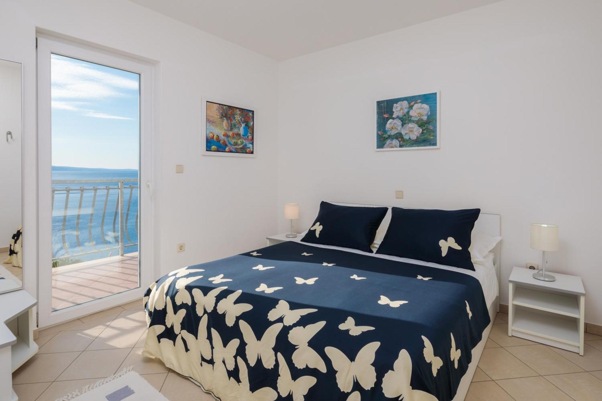 Beach Penthouse Diamond أوميس الغرفة الصورة